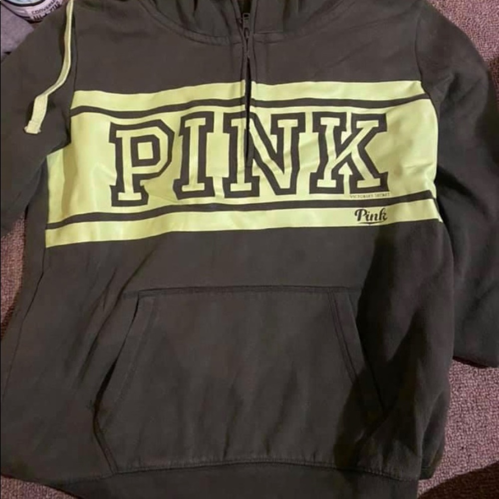 Quarter Zip
